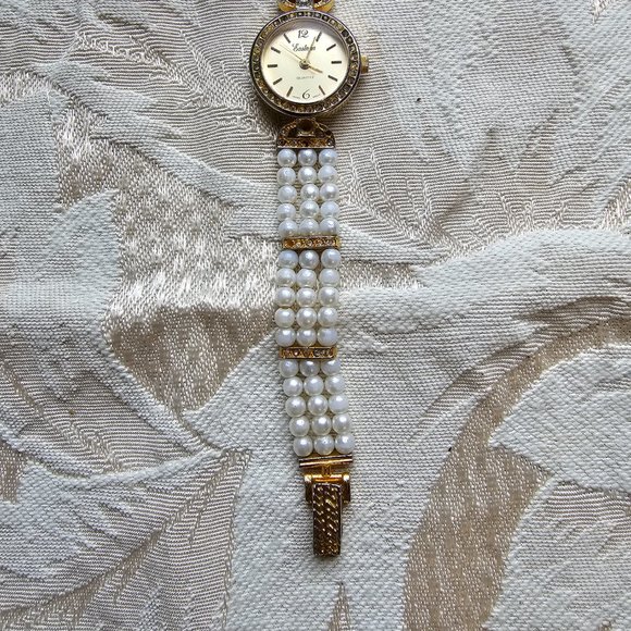 Eastman Quartz Gold Tone Pearl Rhinestone Watch - Picture 8 of 16